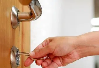 Lock Locksmith Tech Alameda, CA 510-404-0324 logo-image - 24-hour-emergency-locksmith